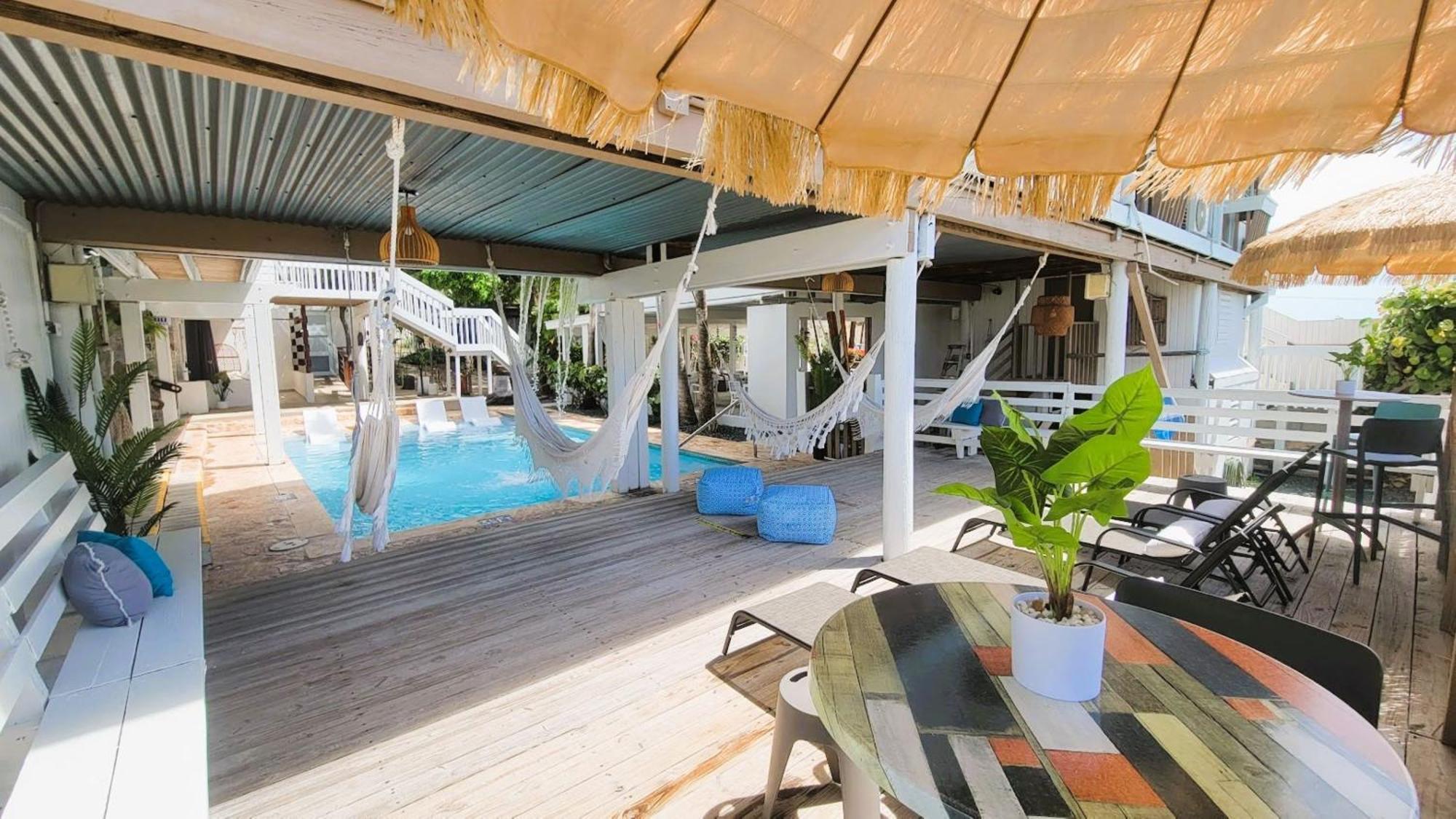 La Jamaca Hotel La Parguera Luaran gambar